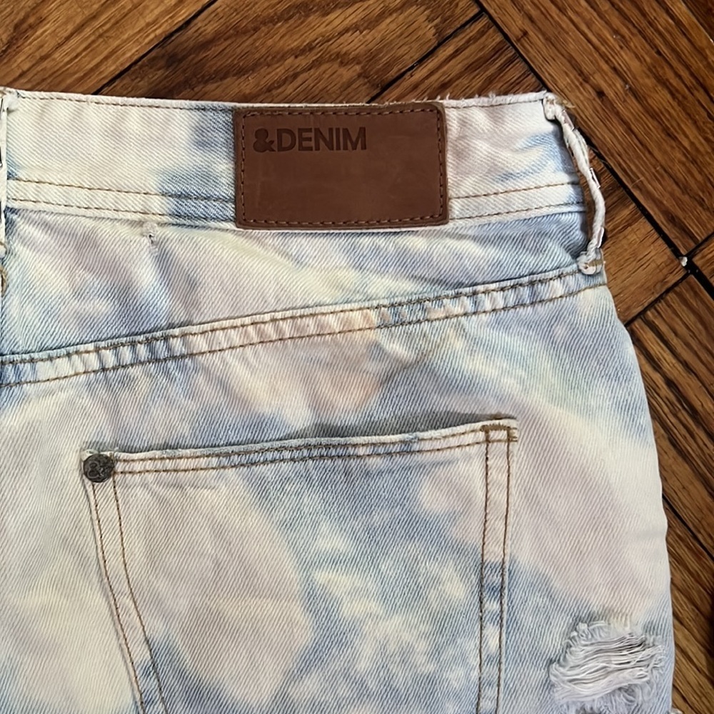 & denim shorts size: 4 - Picture 8 of 8
